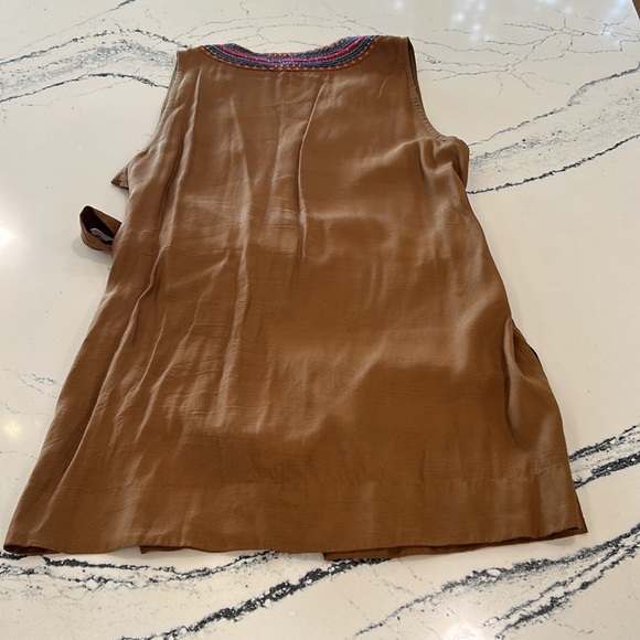 Maeve by Anthropologie Brown Boho Wrap Top with Colorful Embroidery sz.S - Picture 6 of 7